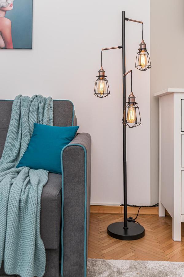 Garden Hideout - Central Apartment Brasov Bagian luar foto