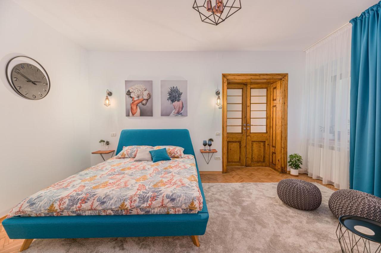 Garden Hideout - Central Apartment Brasov Bagian luar foto
